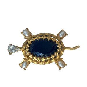 Vintage Gold Tone Turtle Brooch Black Faceted Stone Faux Pearl Rhinestone Pin